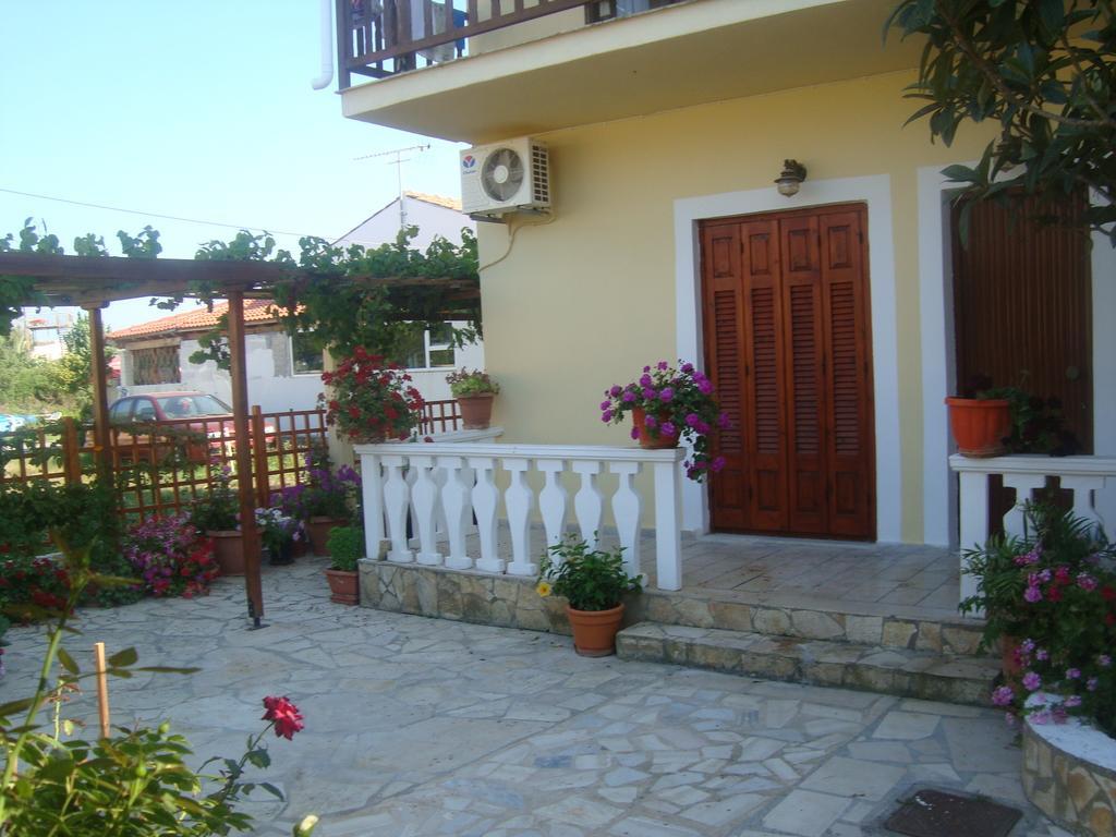 Apartment Victoria Agios Georgios  Ngoại thất bức ảnh