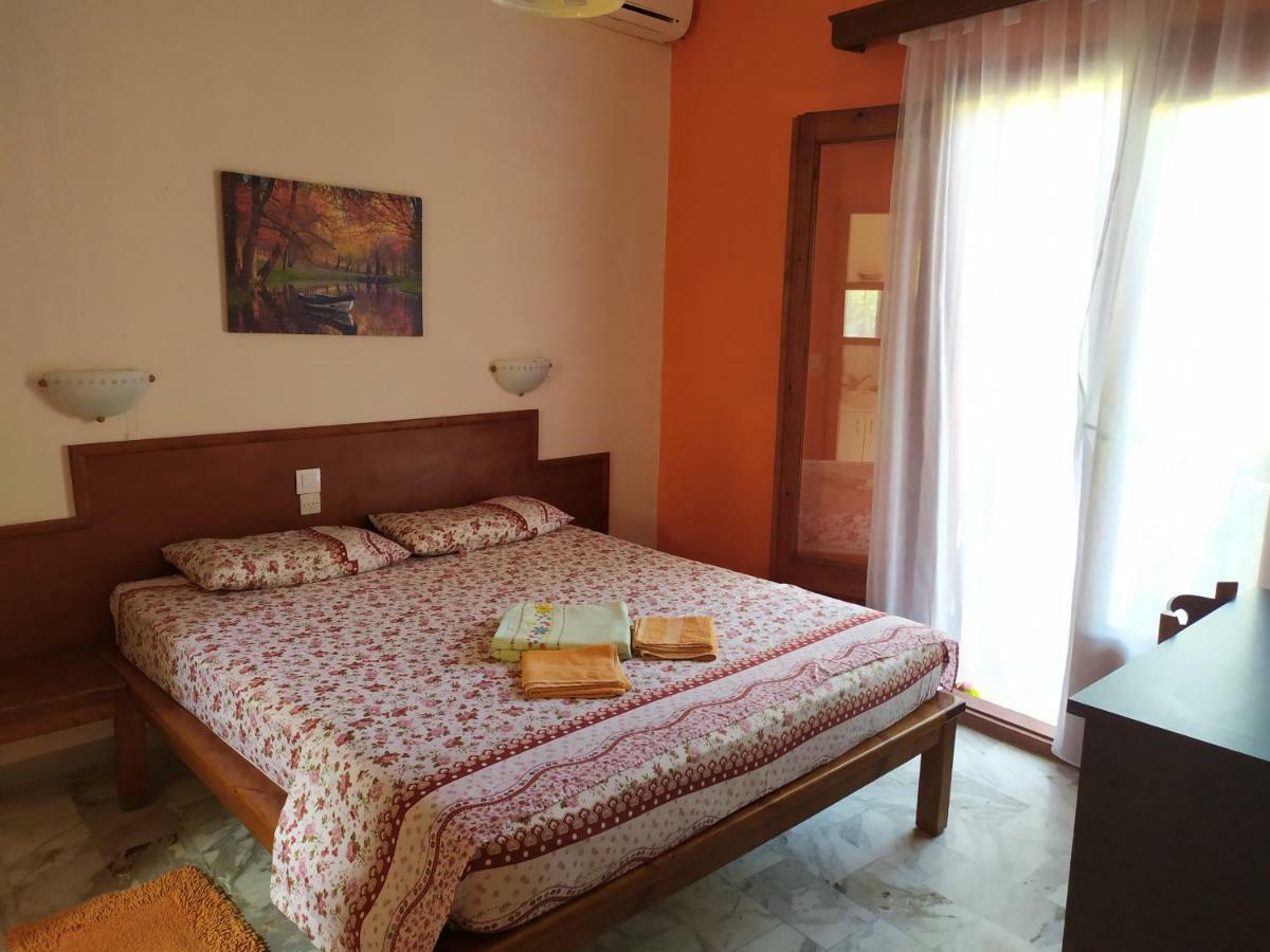 Apartment Victoria Agios Georgios  Ngoại thất bức ảnh