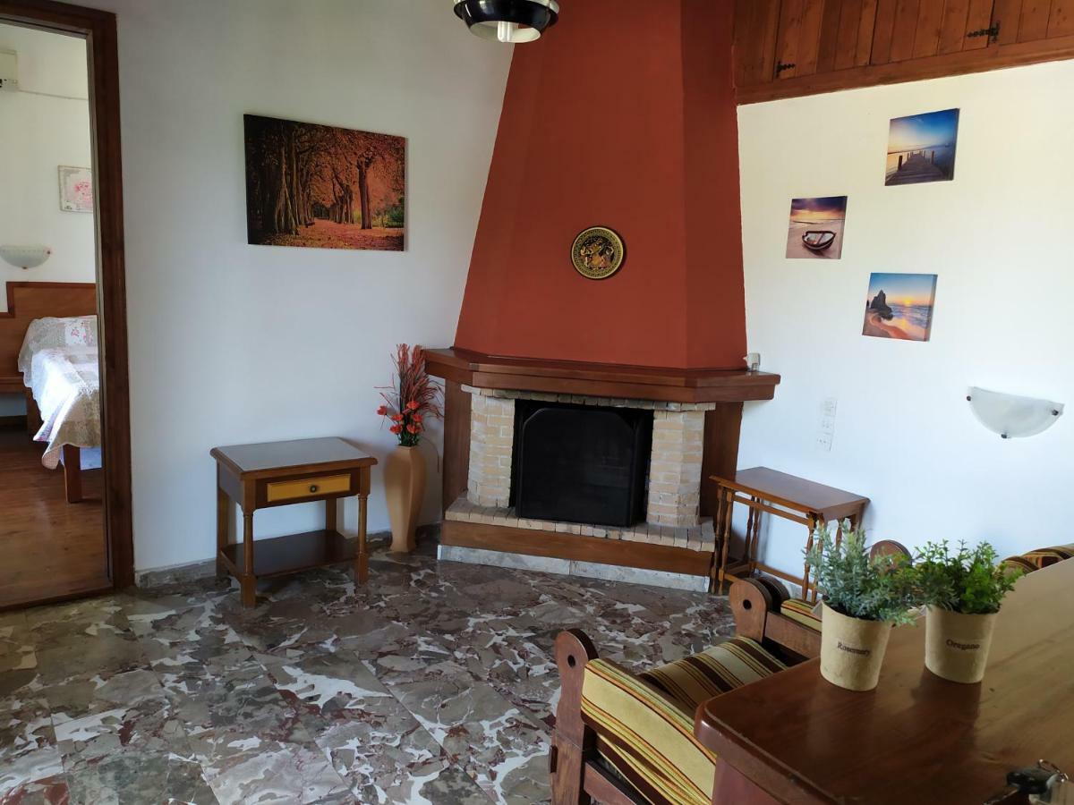 Apartment Victoria Agios Georgios  Ngoại thất bức ảnh